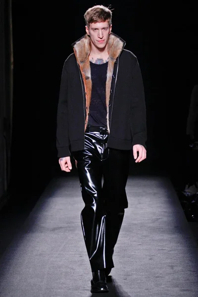 Look 6